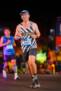 BIB: 43400
                            <button type="button" onclick="openModal(21552174)" class="btn btn-primary btn-sm float-right btn-popup" data-toggle="modal" data-target=".modal-high-quality">
                        <i class="fas fa-shopping-cart"></i> Add to Cart
                    </button>
                                            <button type="button" onclick="isThisMe(21552174, true)" class="btn btn-success btn-sm float-right btn-popup btn-isme hidden" data-toggle="tooltip" data-placement="bottom" title="นี่คือรูปของคุณใช่ไหม คลิกที่นี่เพื่อเอาเข้าอัลบั้ม">
                        <i class="fas fa-plus"></i> Add to album
                    </button>
                    <button type="button" onclick="isThisMe(21552174, false)" class="btn btn-warning btn-sm float-right btn-popup btn-isnotme hidden">
                        <i class="fas fa-ban"></i> Remove from album
                    </button>